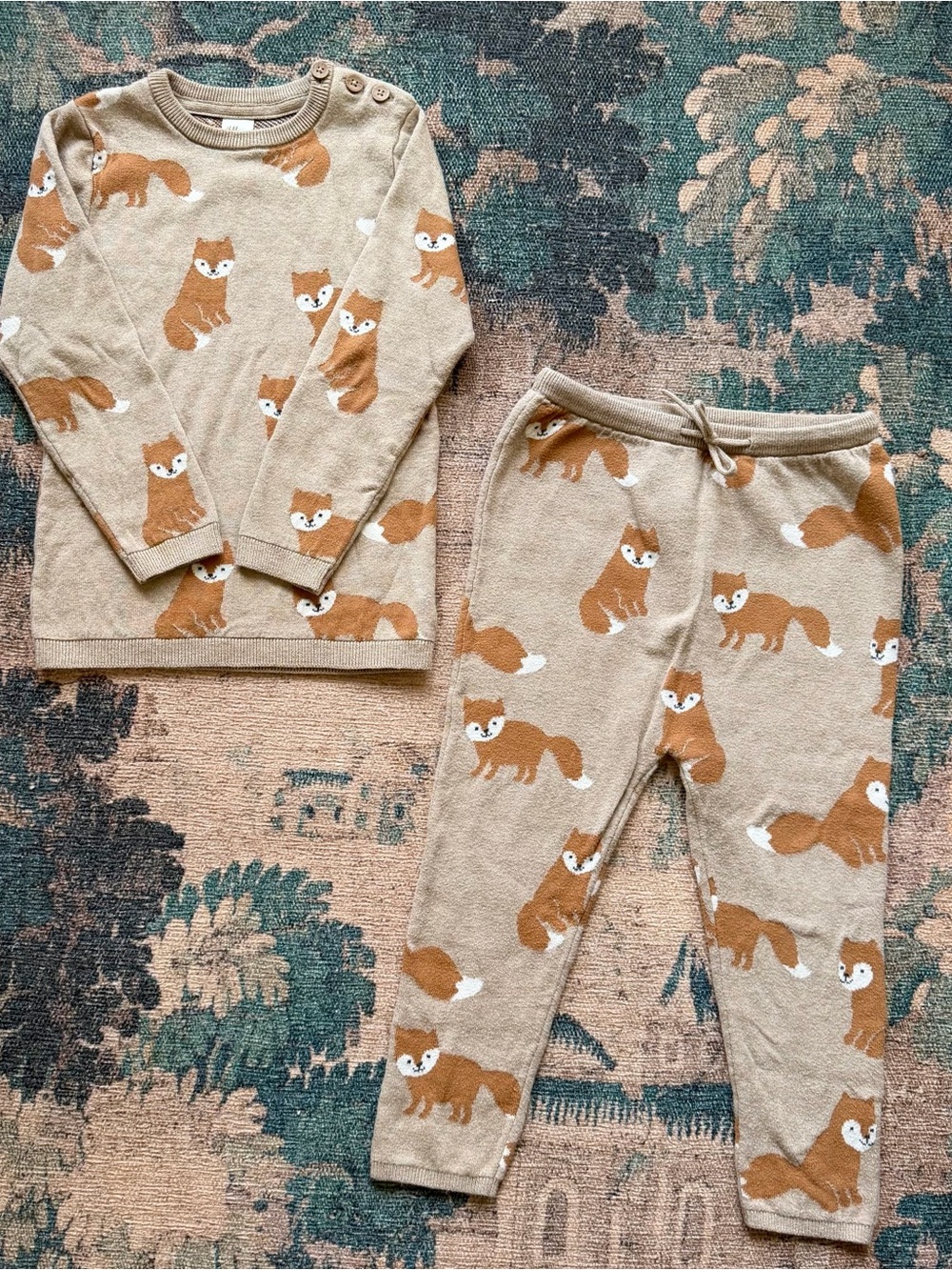 H&M Kids Fox Print Sweater & Knit Pants Set in Beige - 4T